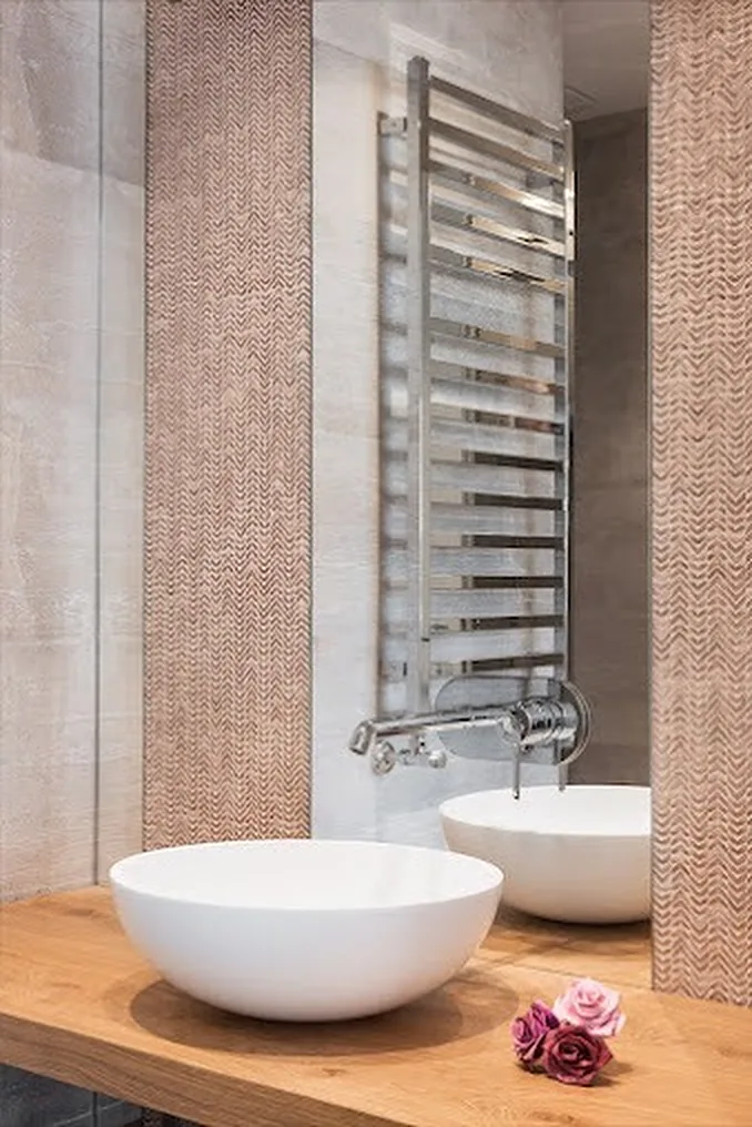 Baño reformado por Volta en Marbella